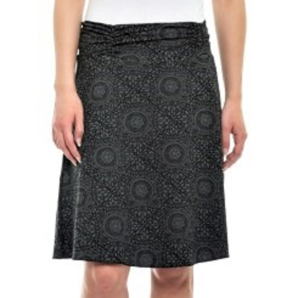 Soybu Dresses & Skirts - NWT SOYBU Faux Wrap Active Skirt